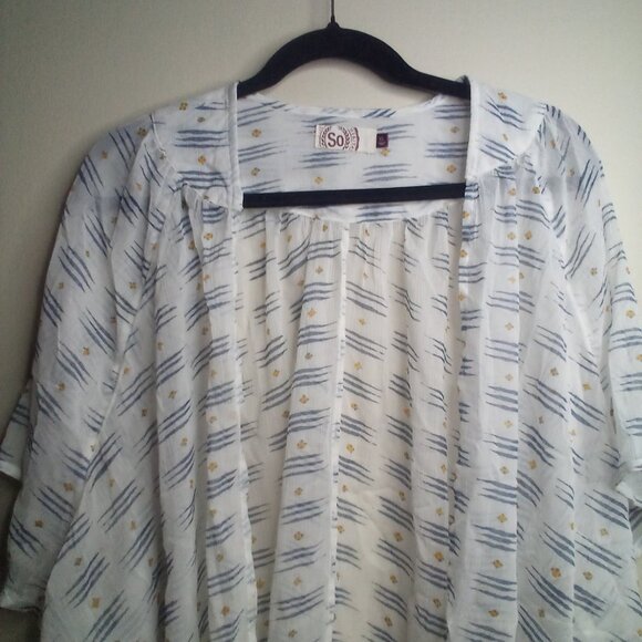 So Open Front Blouse XL Short Sleeve Sheer Patterned White Blue Yellow - Picture 13 of 16